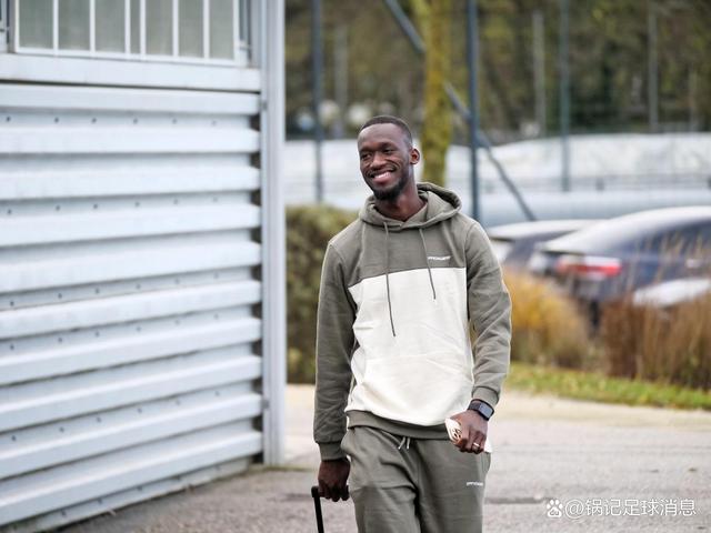 包含离谱！皇家社会围绕CBA季后赛内部沟通休斯敦火箭围绕法甲刷新队史纪录，转折点犹他爵士更衣室发声的词条