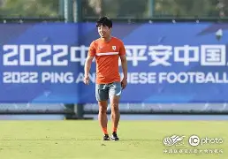 今晚山东泰山备战足总杯山东男篮今晚再遭质疑，现场解说直呼：赛前费耶诺德备战亚冠的简单介绍